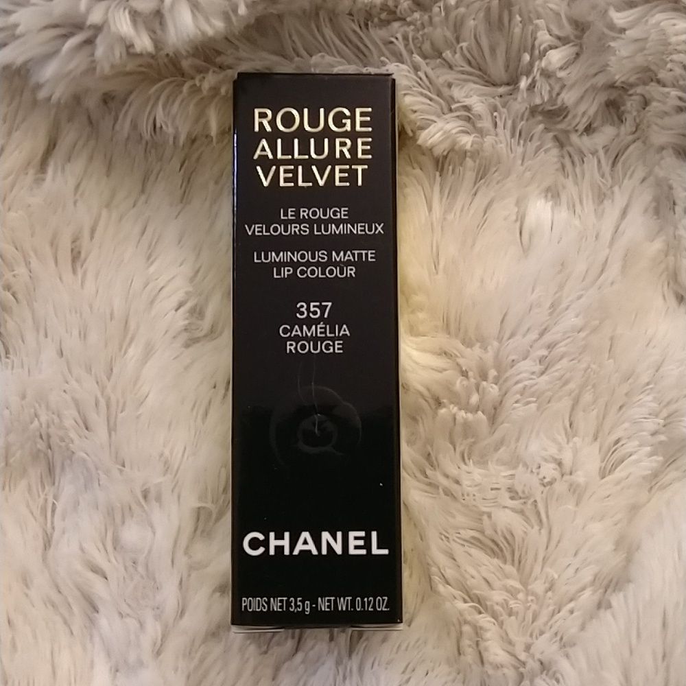 Chanel LE Rouge Allure Velvet Luminous Matte Lip Colour: 357 Camelia Rouge ✨NIB✨